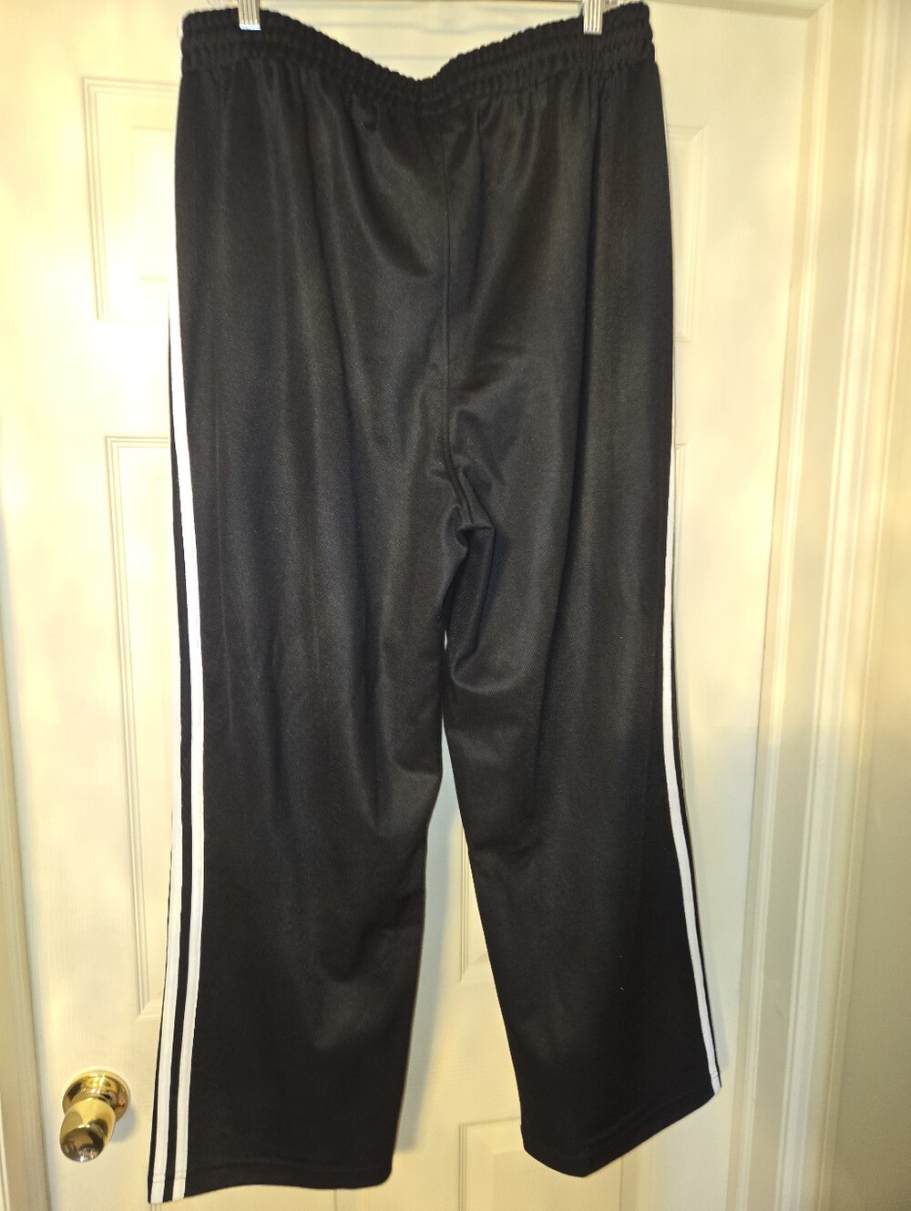 NWT Adidas Originals Baggy Track Pants - Picture 6 of 7